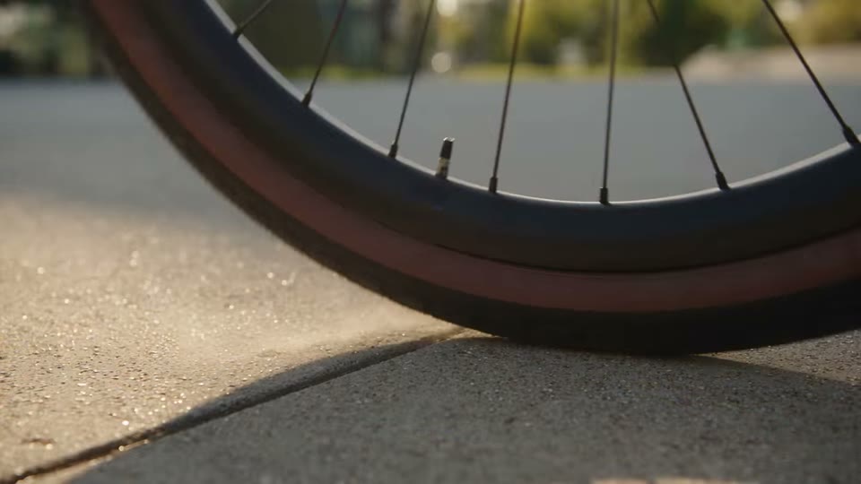 How likely is this video to stop you from scrolling?